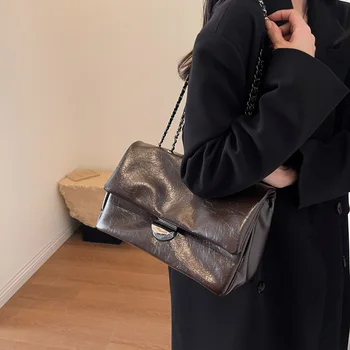 Винтажная простая женская сумка на цепочке, однотонные кожаные сумки через плечо, модные роскошные женские сумки с замком для мобильных телефонов.